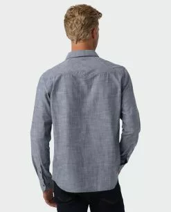 Stio Men's Ashton Chambray Shirt