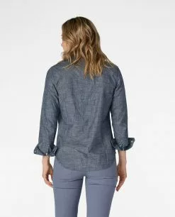 Stio Women's Ashton Chambray Shirt